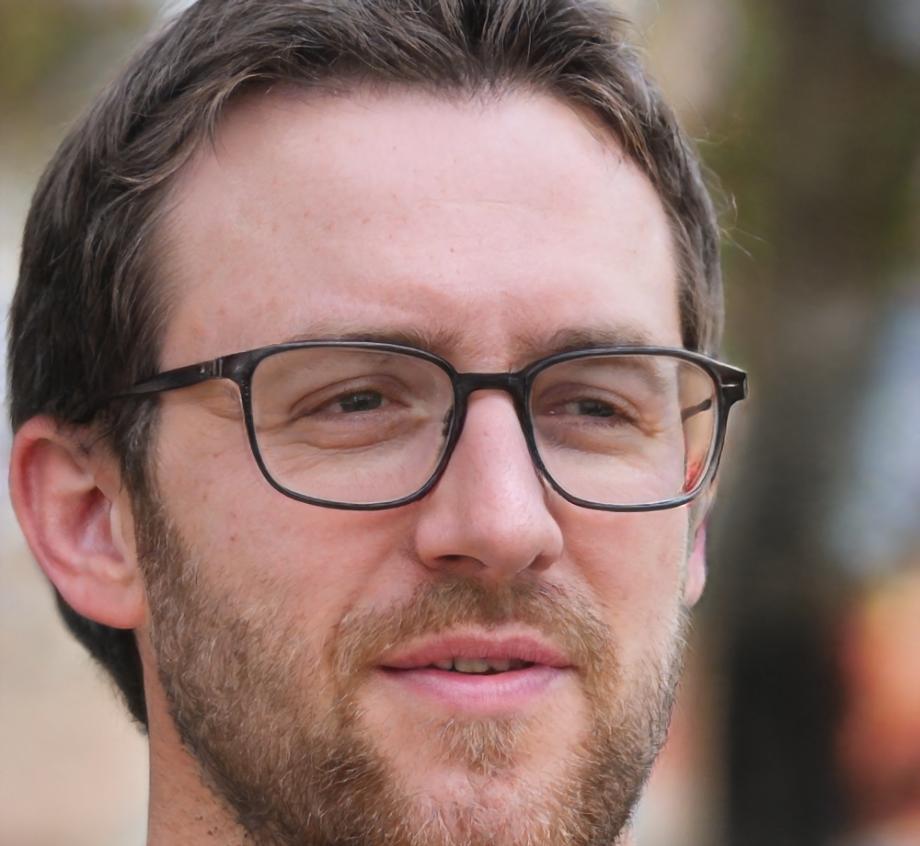 Lennart Voss, Geschäftsführer von lymoraphira